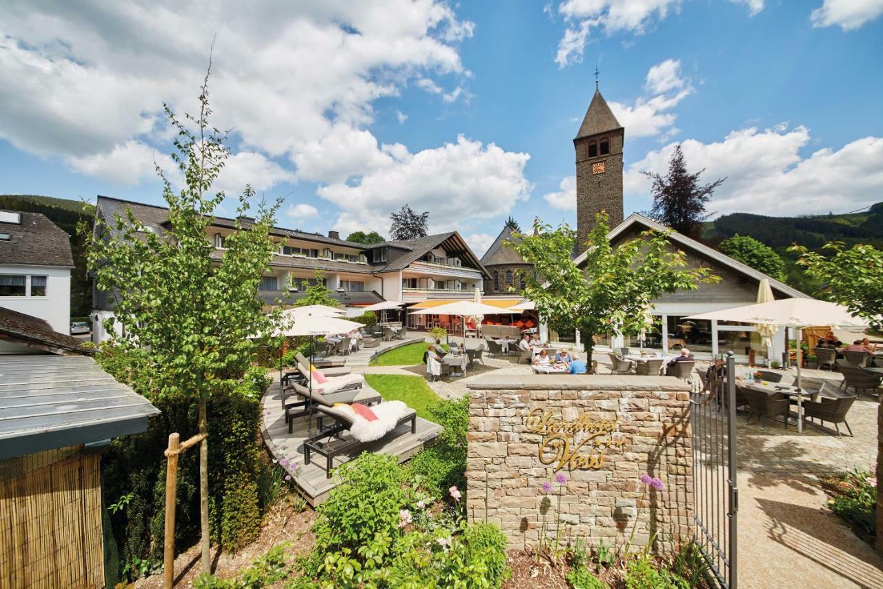Landhotel Voss im TalVital Lennestadt Exterior foto
